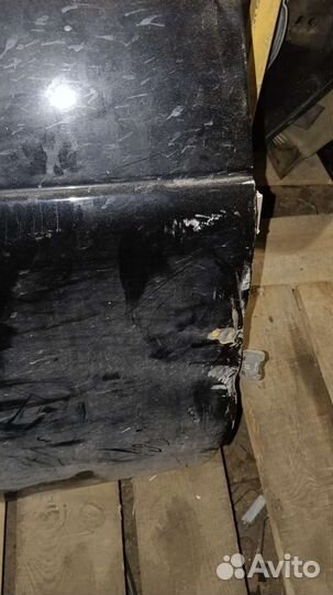 Задняя правая дверь Лада Приора 2110