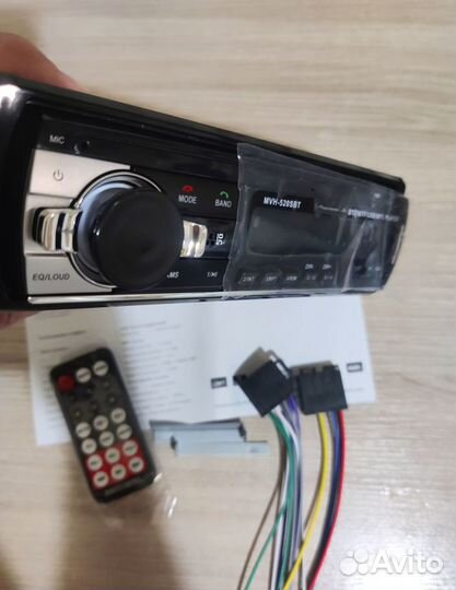 Авто магнитола с Bluetooth