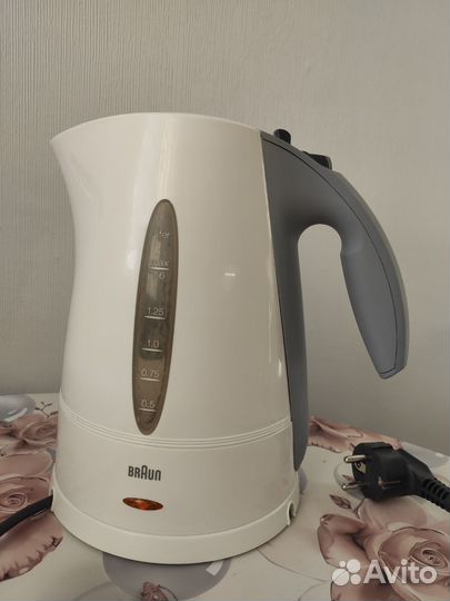 Чайник Braun Type 3217/WK210 белый