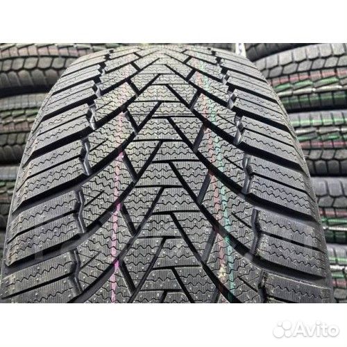 Roadmarch Winter XPro 888 255/40 R20