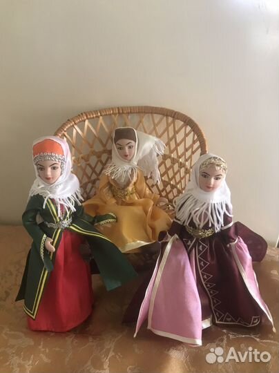 Кукла фарфоровая коллекционная