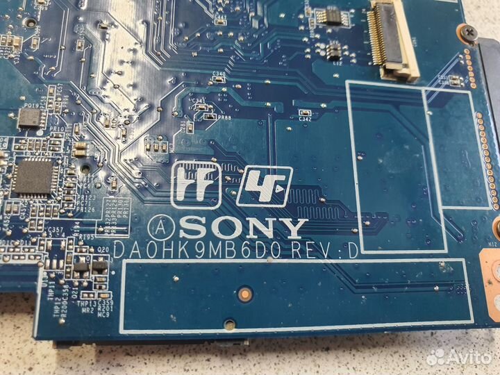 Материнская плата Sony SVF152