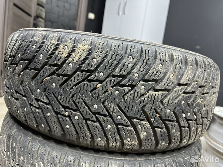 Nokian Tyres Hakkapeliitta 8 195/60 R15