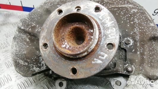 Ступица передняя левая BMW 5 E60/E61 (LDN34K901)