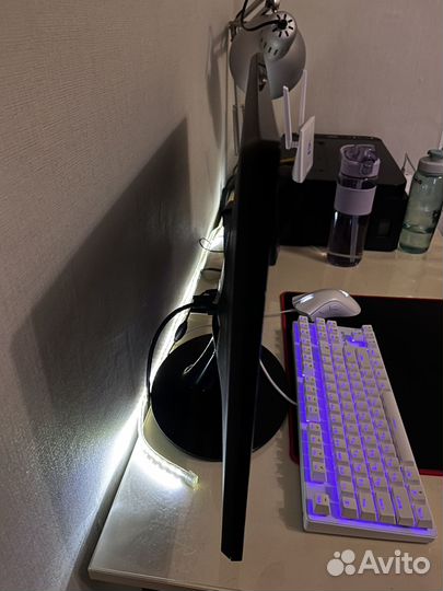 Монитор samsung S24B300В 24 дюйма