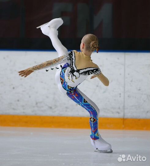 Комбинезон для выступления по фигурному катанию