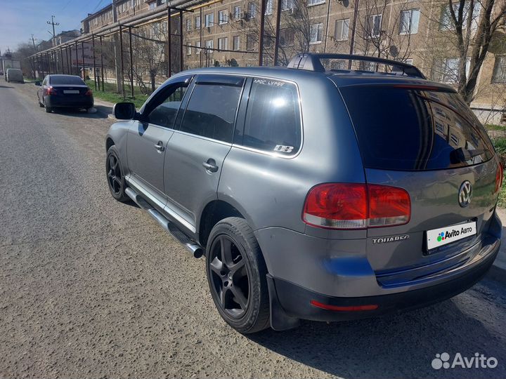 Бампер.Volkswagen Touareg 3.2 AT