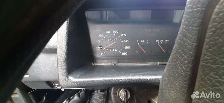 LADA 4x4 (Нива) 1.7 МТ, 2007, 200 000 км