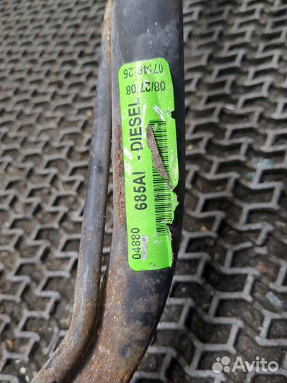 Горловина заливная топливная Chrysler Voyager, 200