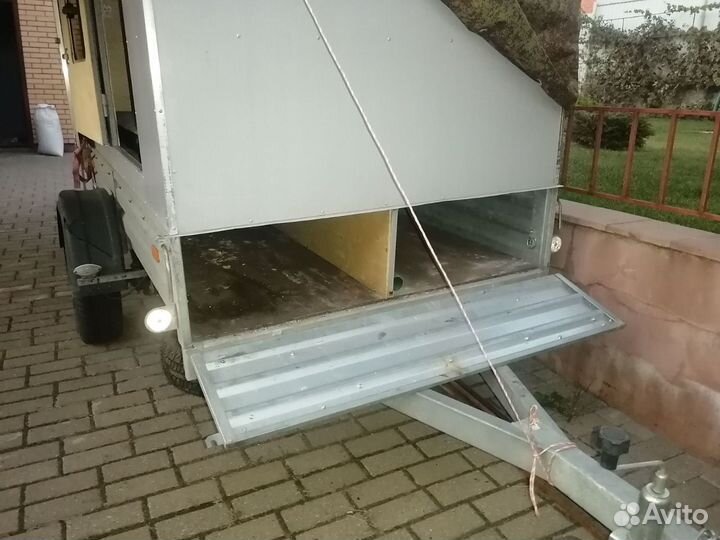 Прицеп дом на колесах бу