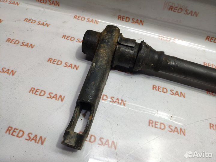 Торсион подвески правый Mitsubishi Pajero Sport