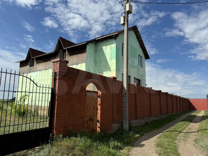 Коттедж 369 м² на участке 25 сот.