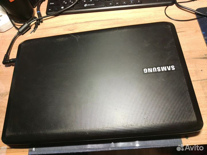 Samsung r528