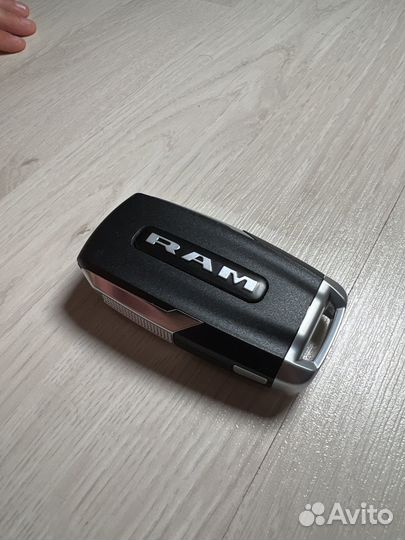 Ключ Dodge Ram 1500 LongHorn