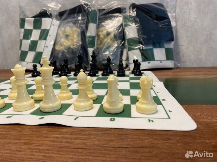Походный шахматный набор