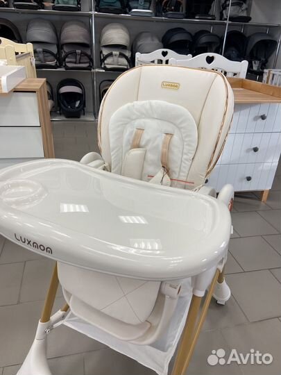 Стульчик для кормления luxmom Q4