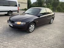 Opel Vectra 1.8 AT, 1996, 300 000 км, с пробегом, цена 185 000 руб.