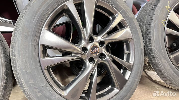 Колеса р20 на Инфинити