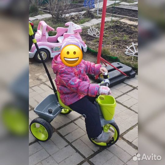 Трехколесный велосипед