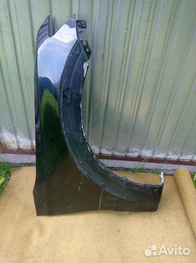 Крылья передние Mitsubishi Pajero 4