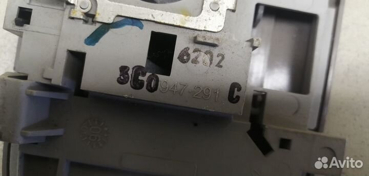 Плафон салонный Passat B6 2005-2010