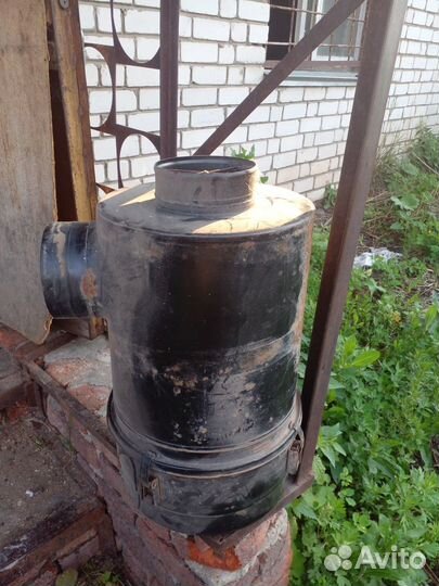 Корпус воздушного фильтра камаз