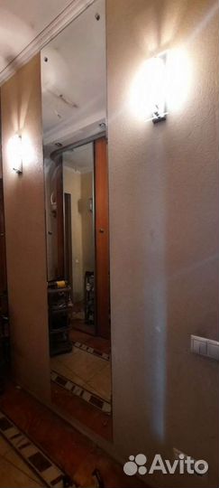 Большое настенное зеркало 25760см