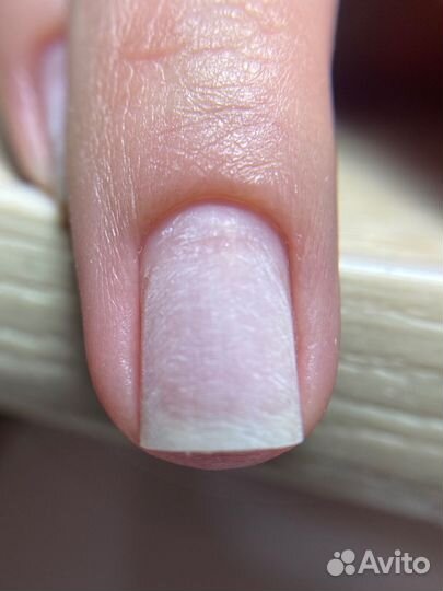 Модель на маникюр и педикюр