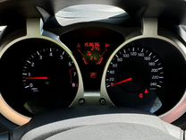 Nissan Juke 1.6 CVT, 2012, 153 000 км, с пробегом, цена 1 250 000 руб.