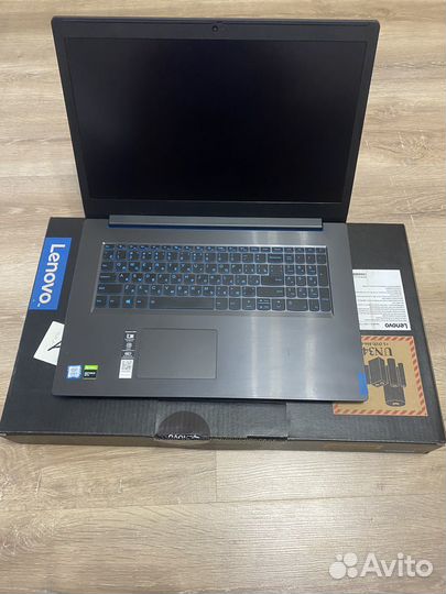 Ноутбук Lenovo