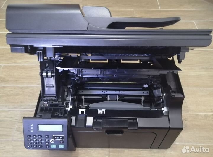 Мфу лазер. HP LaserJet M1212nf (пробеги от 500 с)