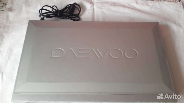 DVD проигрыаатель daewoo