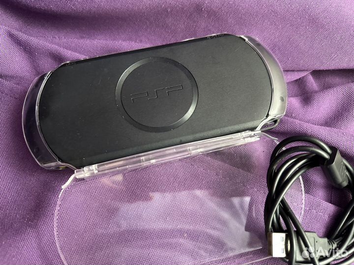 Sony PSP e 1008 street много игр