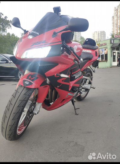 Honda CBR 600rr 2005г