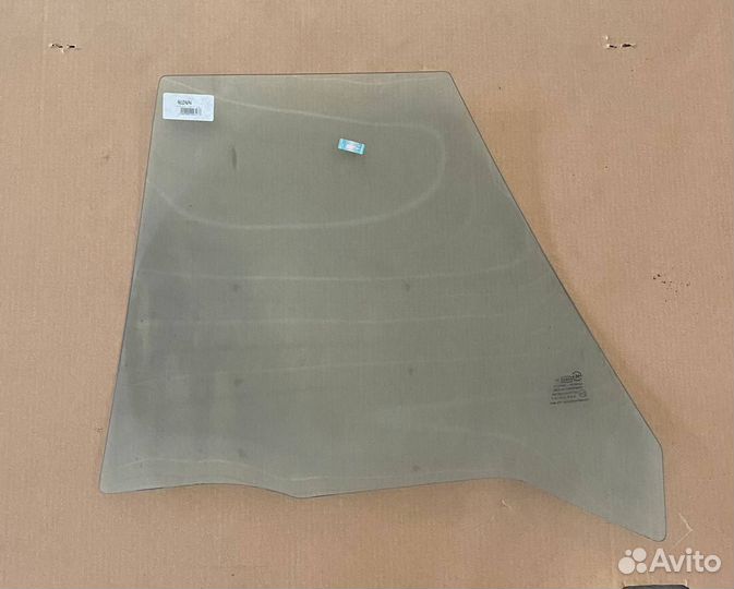 Стекло задней правой двери Daewoo Espero