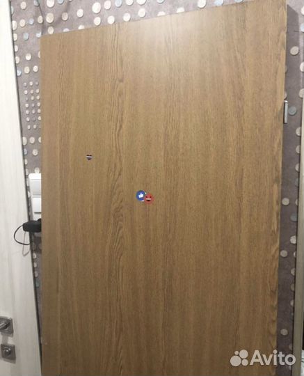 Дверь от застройщика 60 на 190
