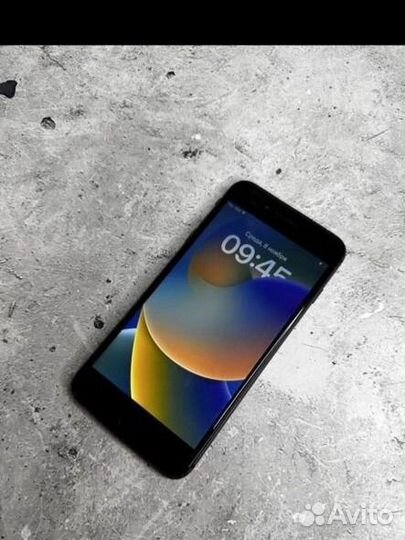 iPhone 8 Plus, 64 ГБ