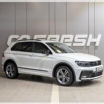 Volkswagen Tiguan 2.0 AMT, 2018, 150 958 км, с пробегом, цена 2 999 000 руб.