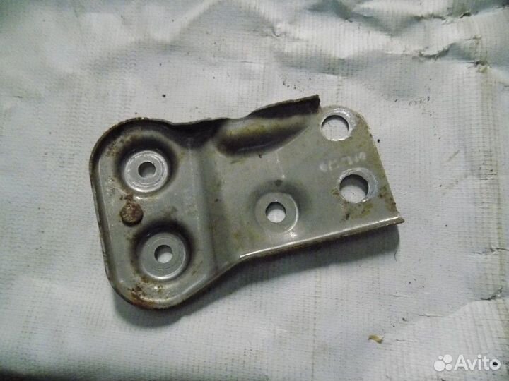 Кронштейн (сопут. товар) 508 2010