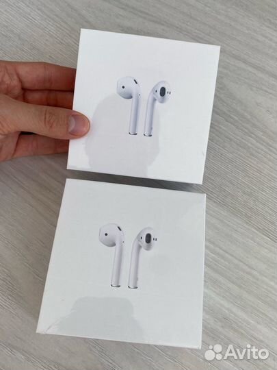 Airpods 2 / наушники / новые + чехол