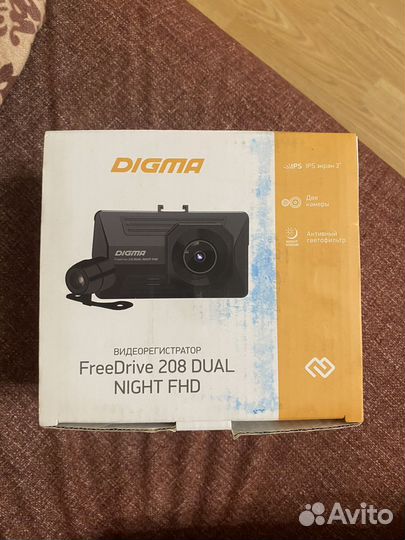 Авторегистратор Digma Free Drive 208