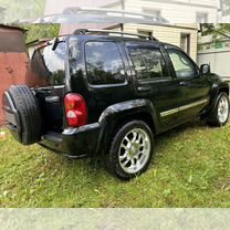 Jeep Liberty 2.4 MT, 2002, 308 000 км, с пробегом, цена 640 000 руб.