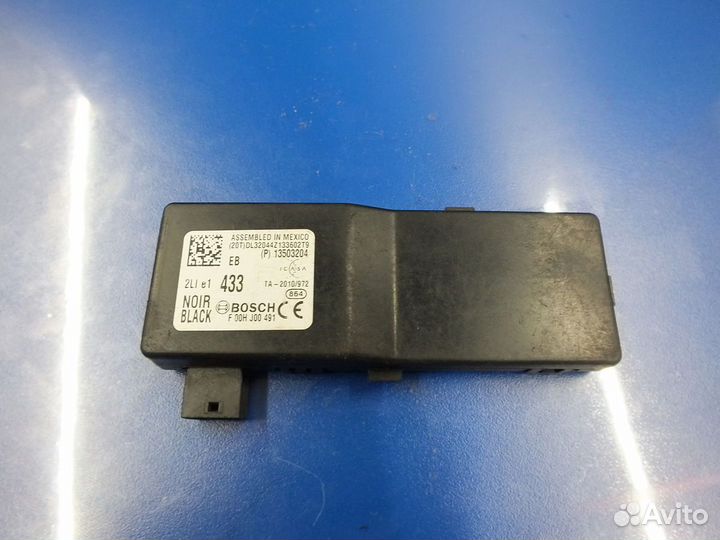 Блок управления центральным замком Chevrolet Cruze