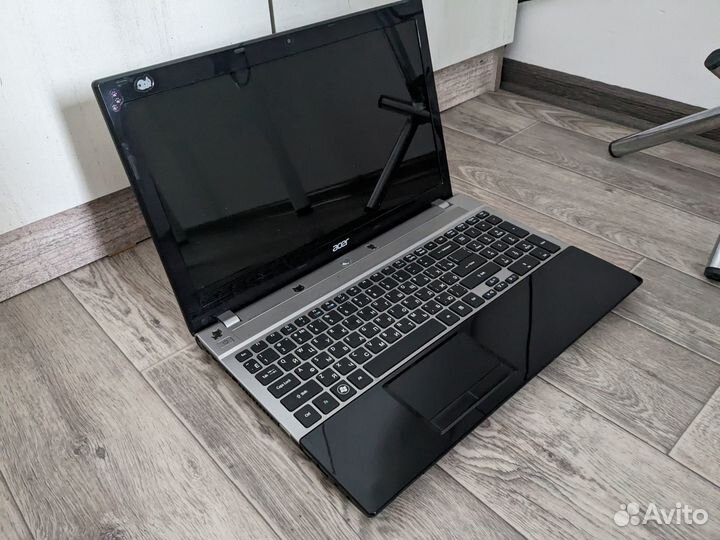 Ноутбук Acer Aspire V3 571G