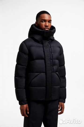 Пуховик Moncler Madeira