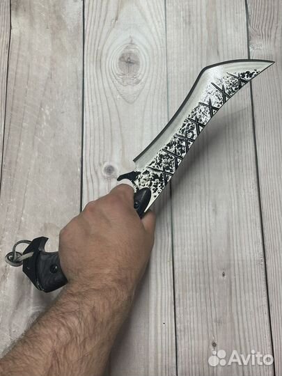 Нож для овощей костей и мяса 