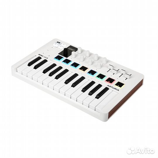 Arturia MiniLab3 midi Keyboard Controller (Новый)