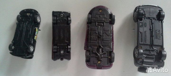 Список внутри. Модель автомобили, машины