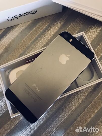 iPhone 5S, 16 ГБ