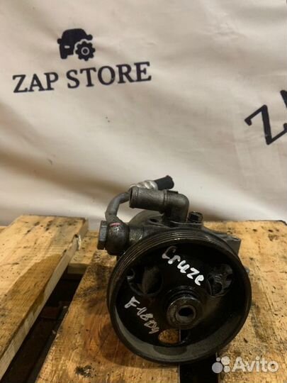 Насос Гура Chevrolet Cruze